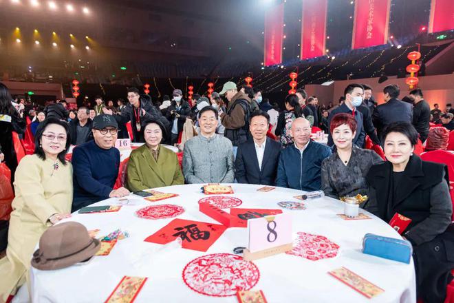 “百花迎春”2024春节大联欢现场!(图9) “百花迎春”2024春节大联欢现场!(图9)