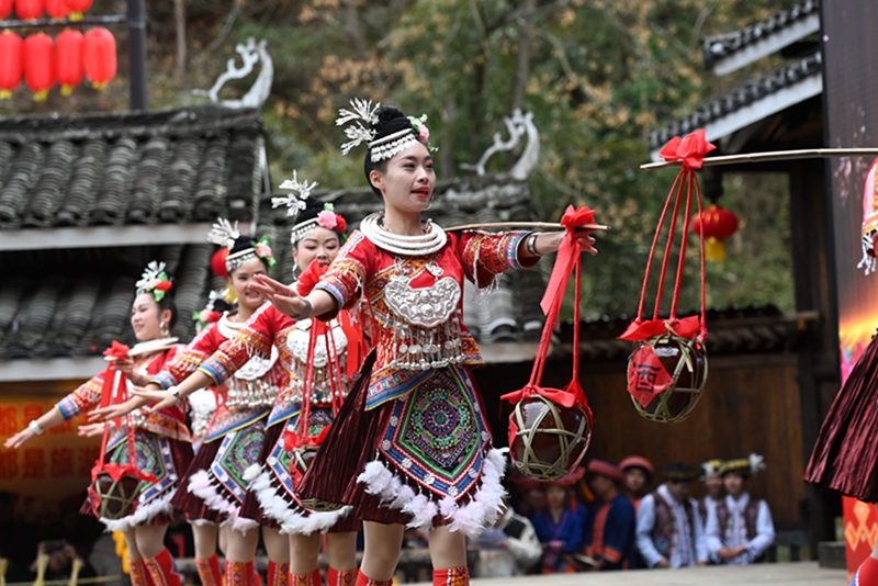 2024年全国春节“村晚”主会场活动在广西柳州举办(图11) 2024年全国春节“村晚”主会场活动在广西柳州举办(图11)