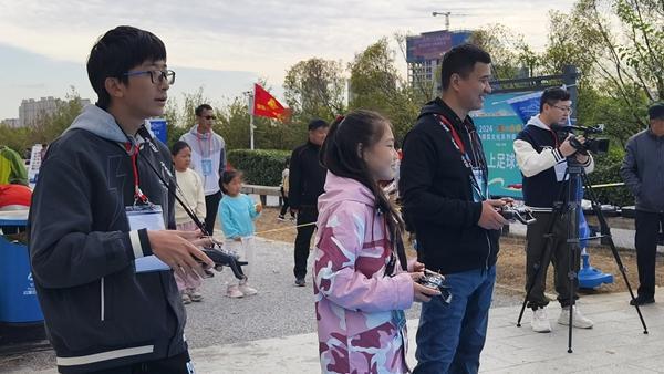 2024年“匠心众运”全国航海模型文化系列竞赛开幕(图4) 2024年“匠心众运”全国航海模型文化系列竞赛开幕(图4)