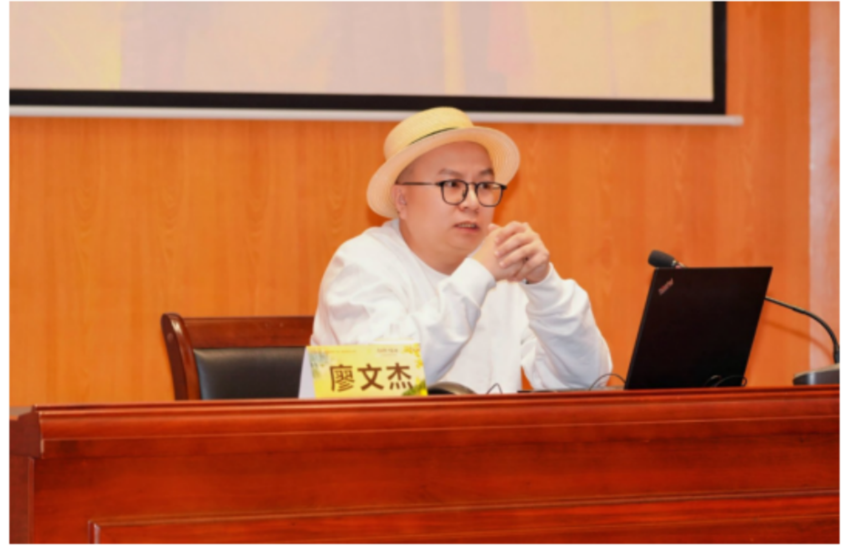 2024年“赶大集”专题活动——广西文化和旅游公共服务产品展示会成功举办(图9) 2024年“赶大集”专题活动——广西文化和旅游公共服务产品展示会成功举办(图9)