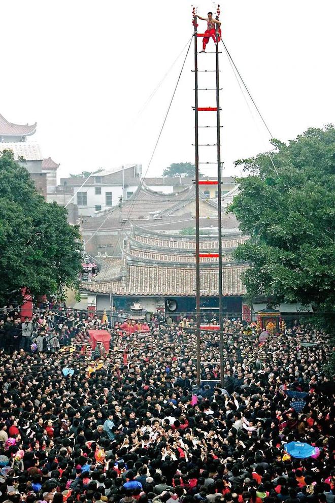“中国最长元宵节”高潮迭起:莆田千年文化大阵仗80场活动引尖叫(图3) “中国最长元宵节”高潮迭起:莆田千年文化大阵仗80场活动引尖叫(图3)